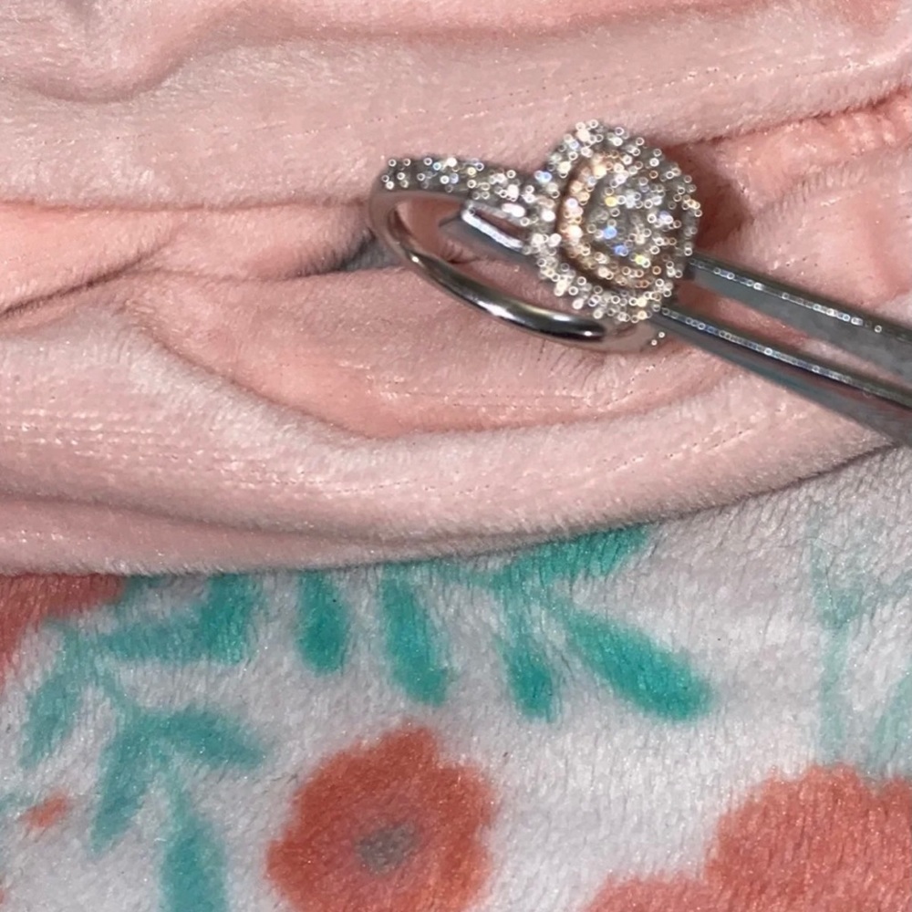 Diamond ring - Picture 5 of 8